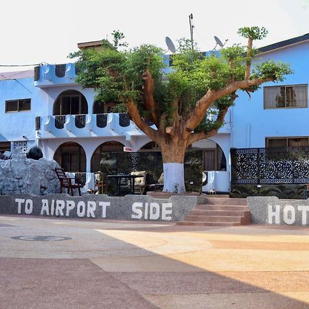 Airport Side Hotel Аккра Экстерьер фото