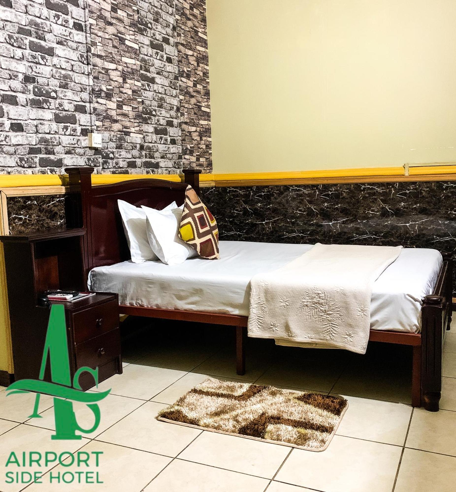 Airport Side Hotel Аккра Экстерьер фото